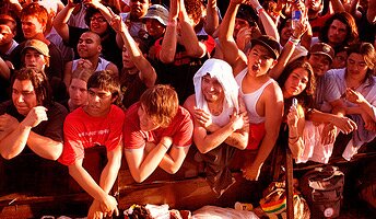 klubbeatbox_crowd.jpg klubbeatbox_crowd.jpg